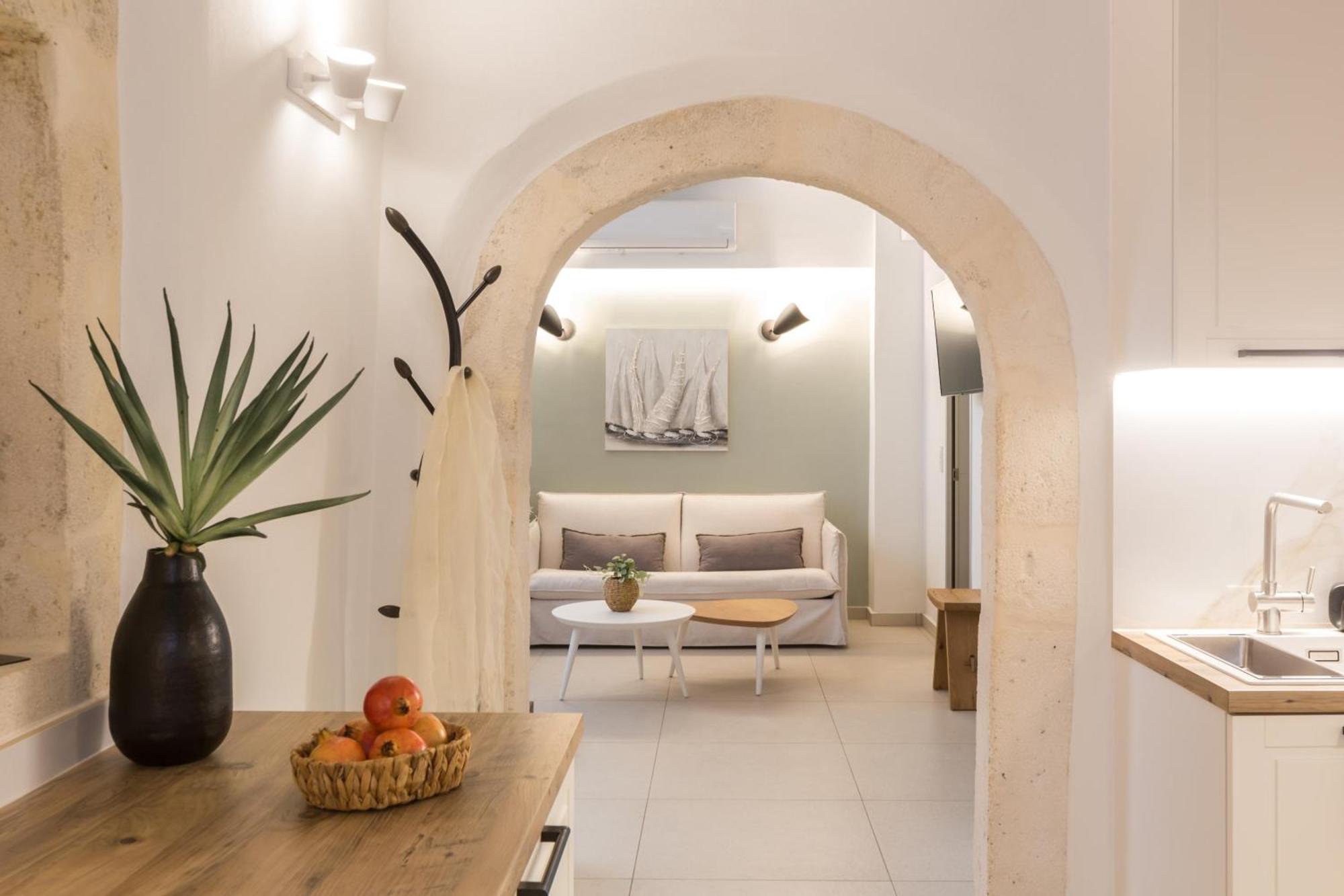 Le Bijou Luxury Suites Rethymno エクステリア 写真